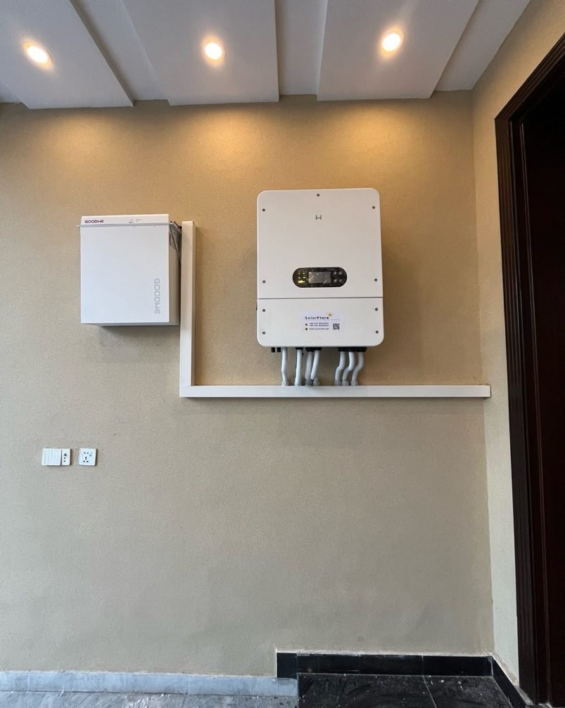 12 kW 3-Phase Hybrid System